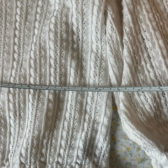 Guess XS Crochet White 3 Quarter Sleeve Coquette babydoll Top 🎀 - Picture 7 of 14